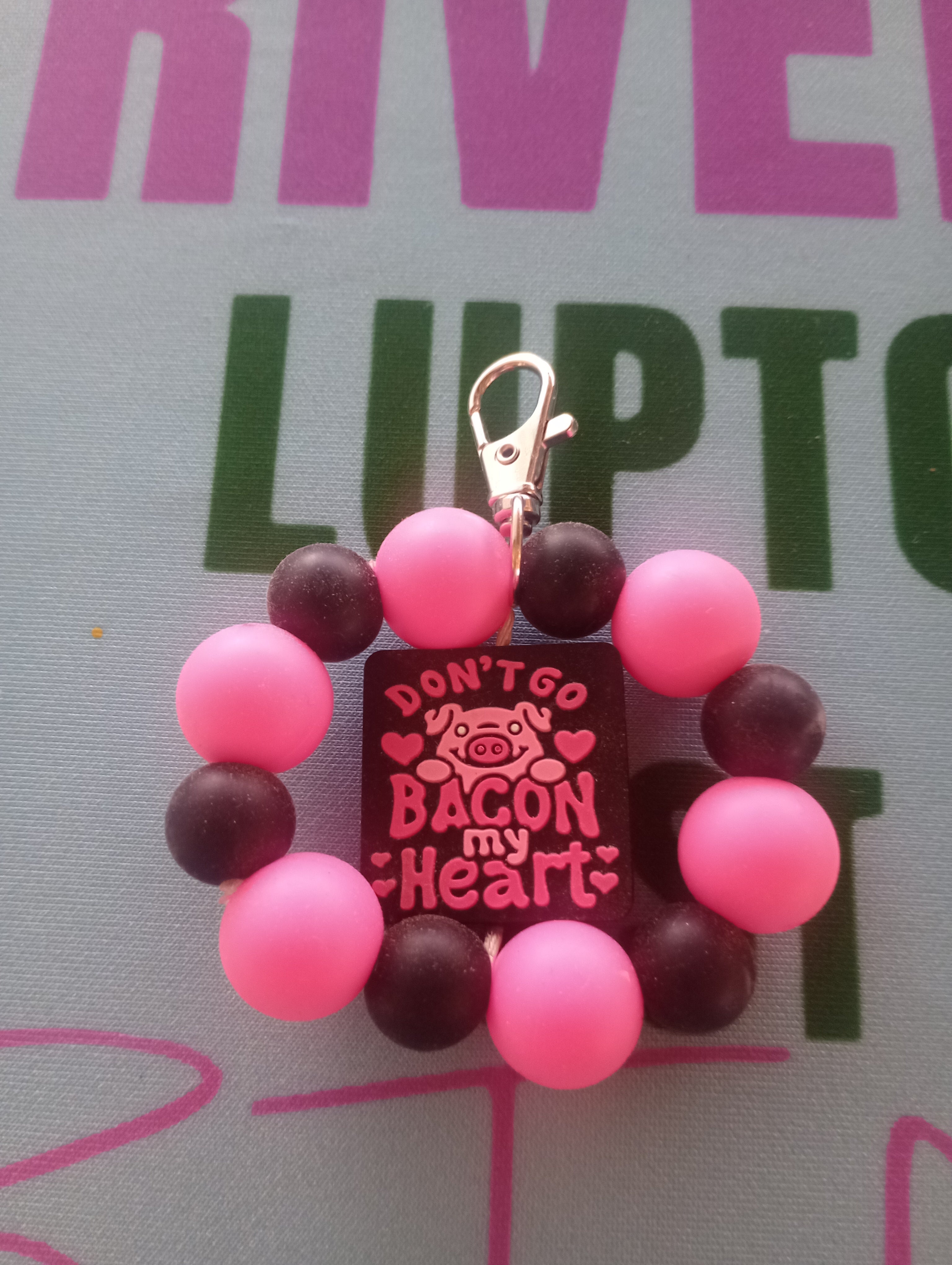 Keychain - Pig/Bacon - silicone beaded image 0