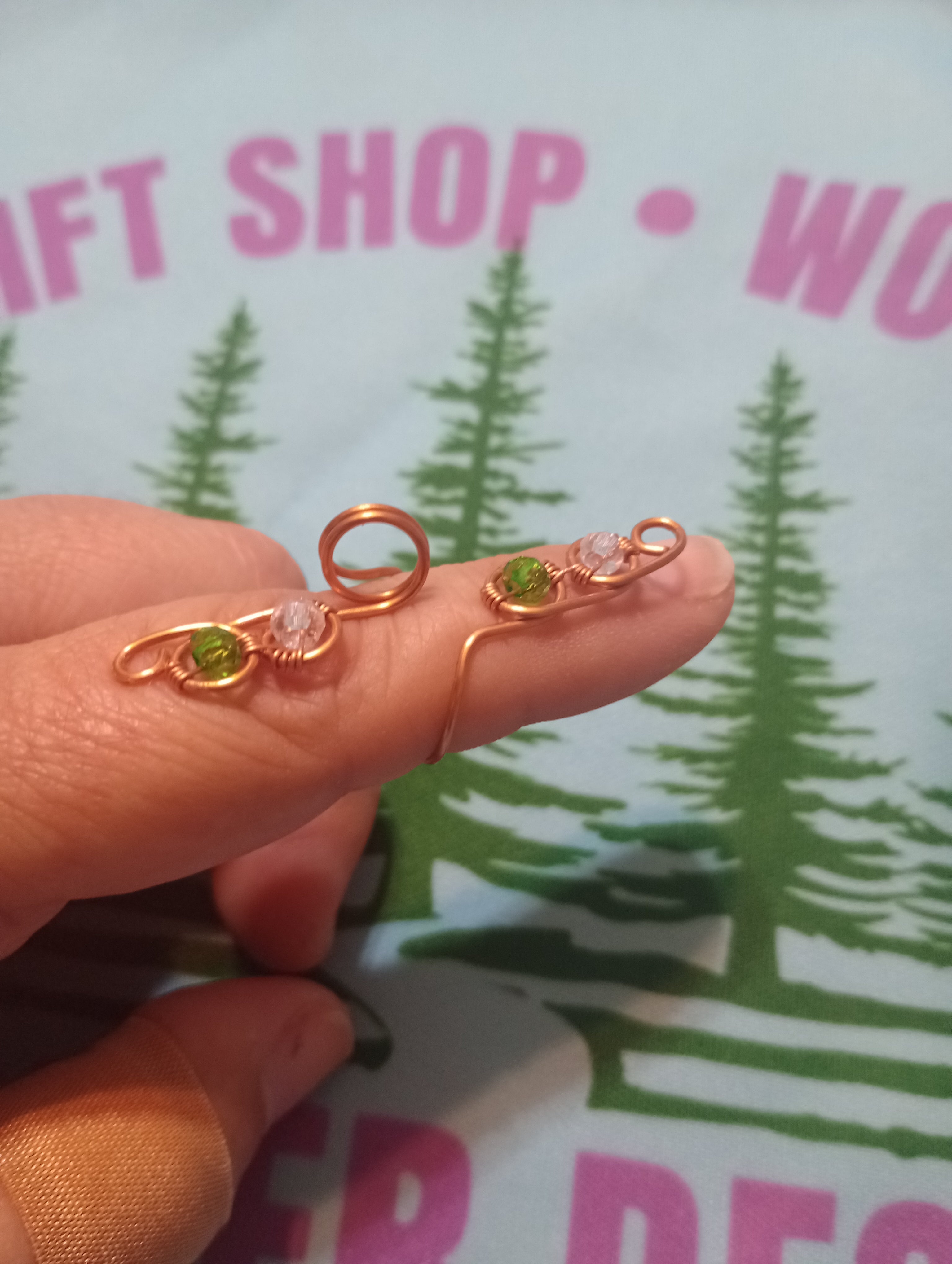 Token Ring (Green and Clear Glass Beads)